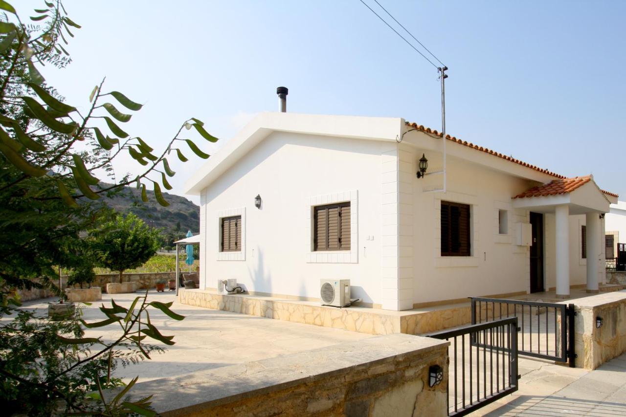 Bay Villa *